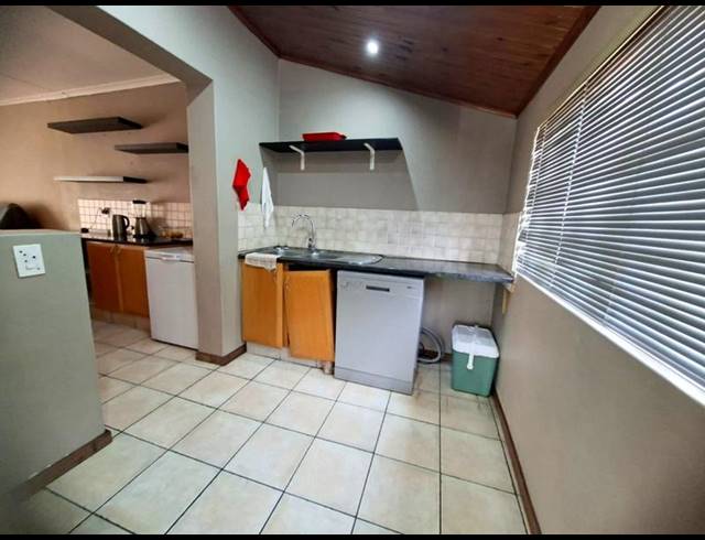3 BEDROOM TOWNHOUSE FOR SALE IN PAULSHOF